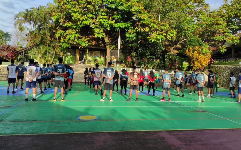 Sebelum melaksankan test uji ketrampilan, terlebih dahulu melaksanakan apel pagi